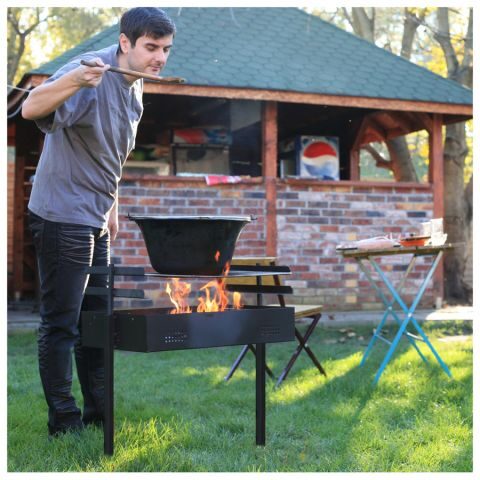 Grătare și afumatori